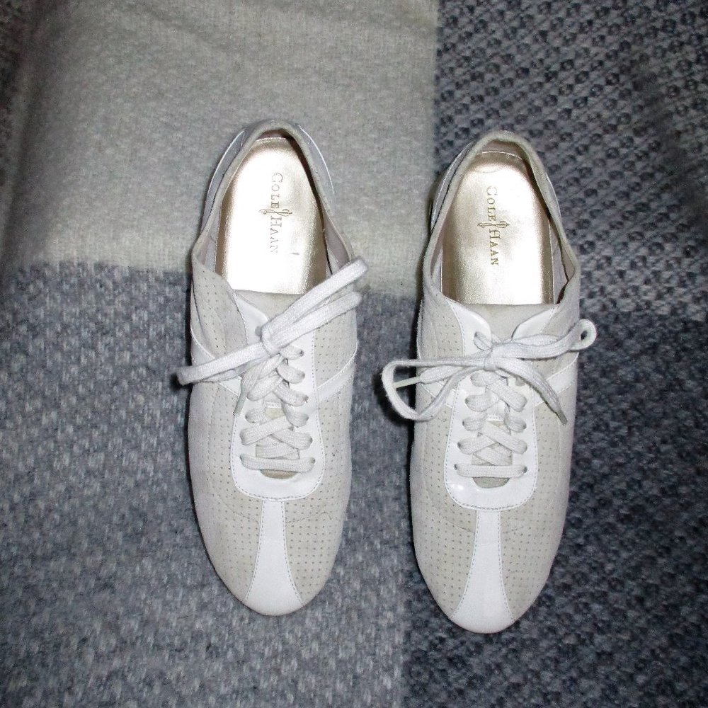 Cole Haan Nike Air Sneakers Size 9B  EUC